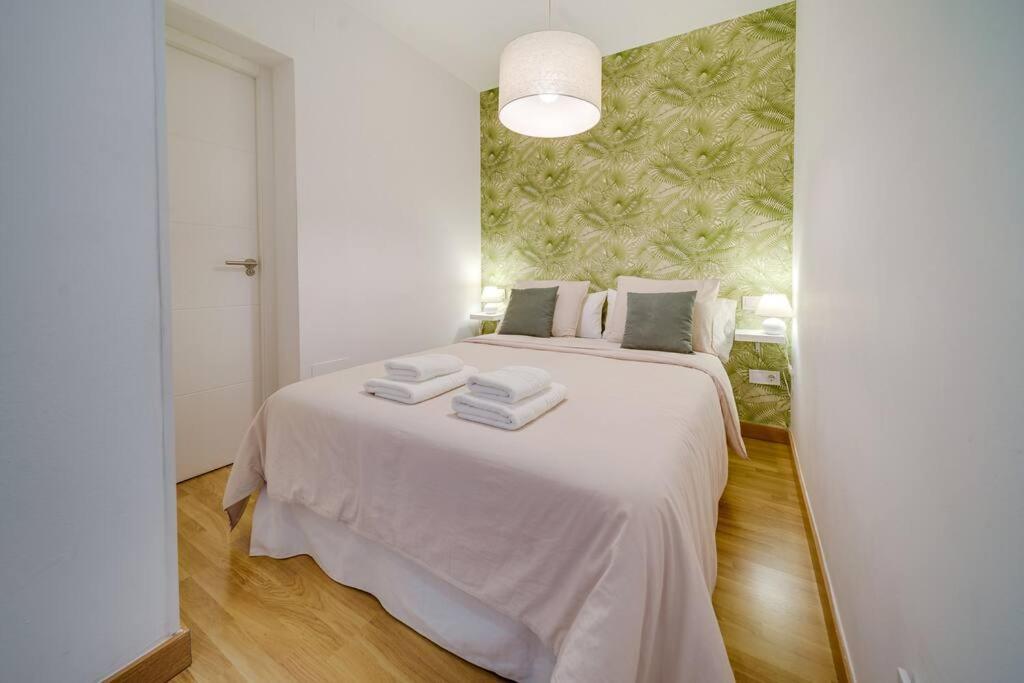 Encantador Apartamento Con Patio 马拉加 外观 照片